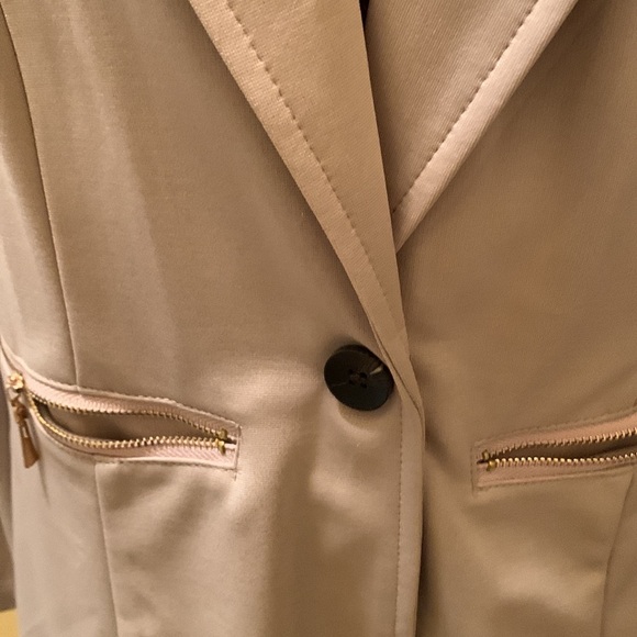 NWT Genhoo single button front jacket with lapels 🔴 - Picture 5 of 16